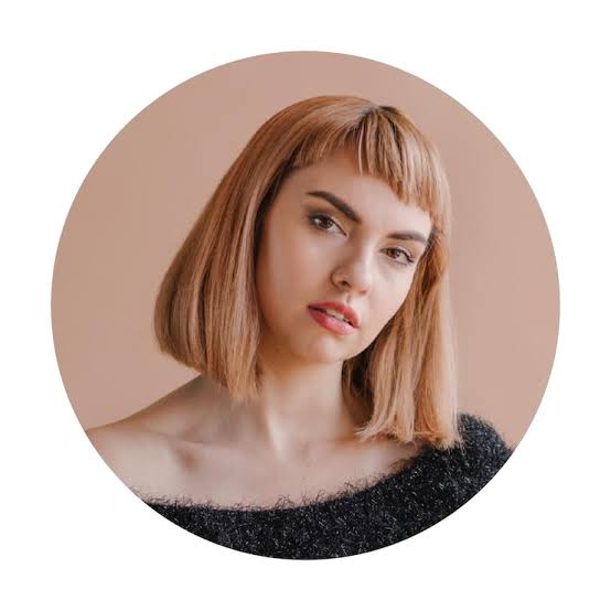 Ava lili photo